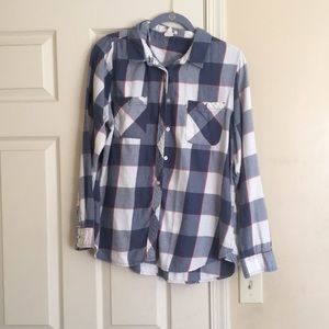 Women’s Levi flannel